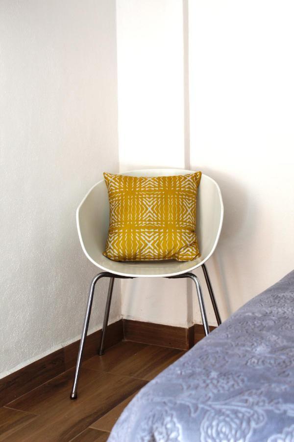 Suites Ciento 37 Leon Bagian luar foto