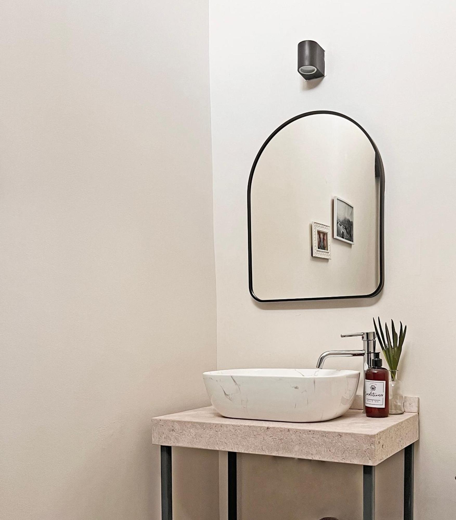 Suites Ciento 37 Leon Bagian luar foto