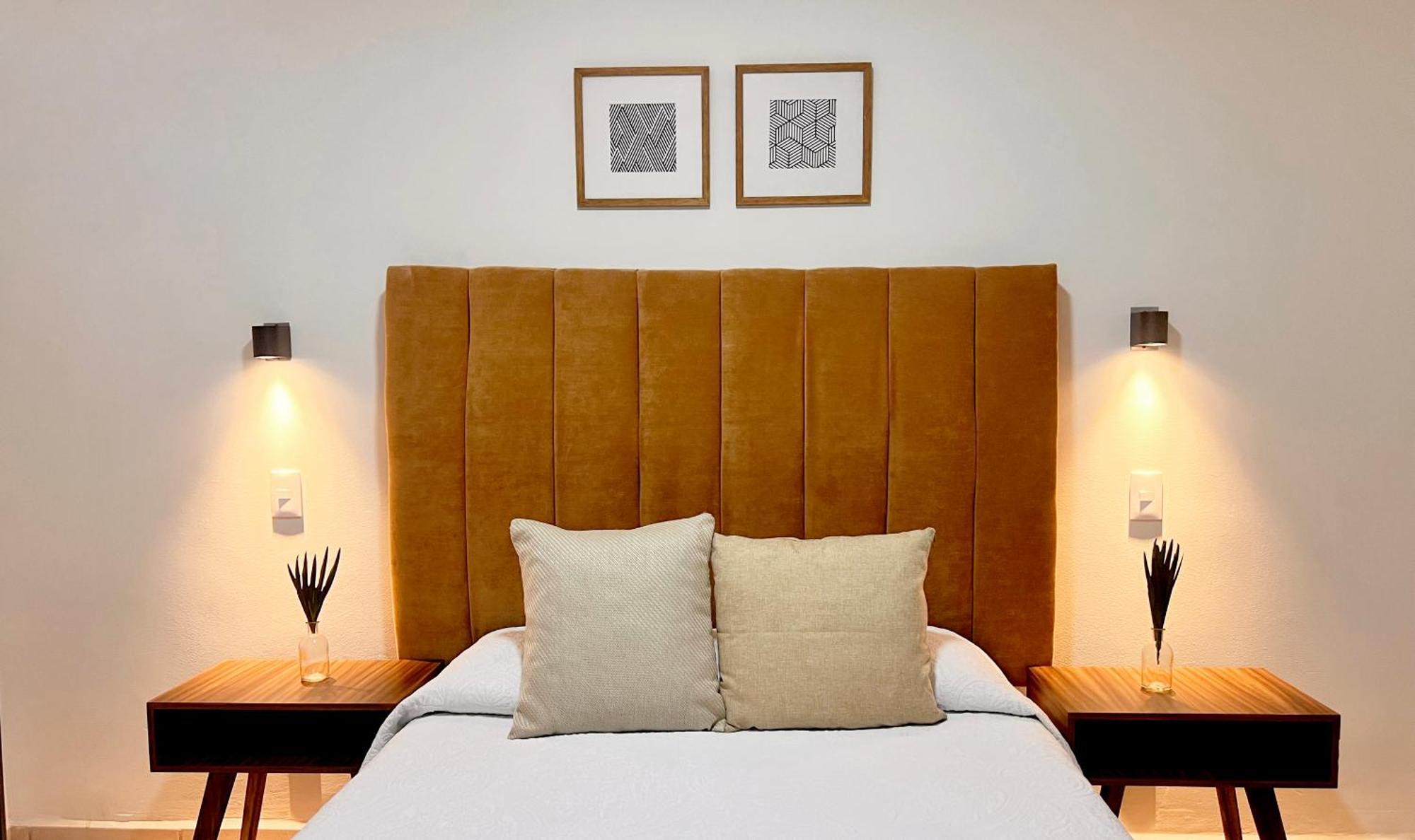 Suites Ciento 37 Leon Bagian luar foto