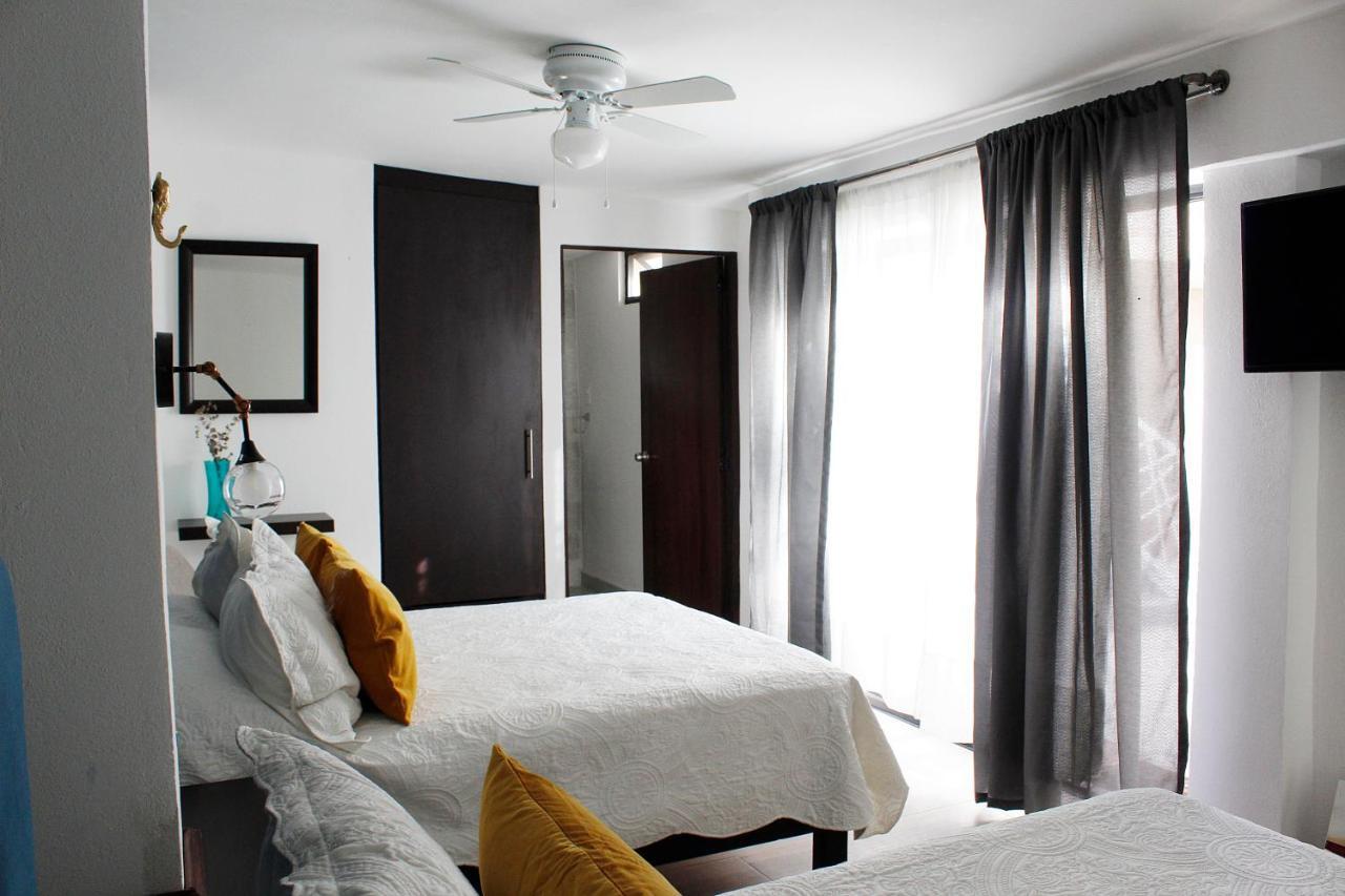 Suites Ciento 37 Leon Bagian luar foto
